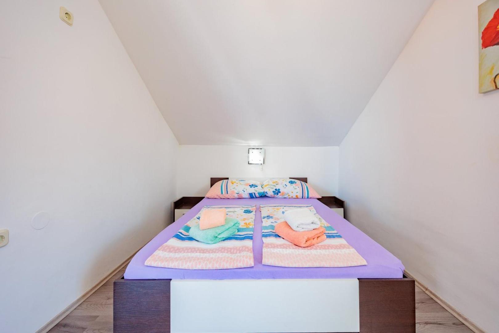 Crowonder Lucky Holiday House With Pool And Patio 30 Meters From The Beach Zadar Exterior foto